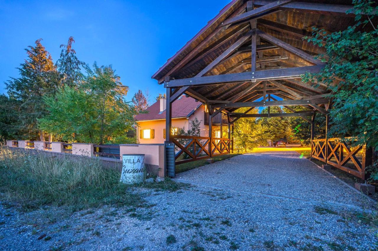 Villa Suzana'S Nature Hideout Gospić Eksteriør billede